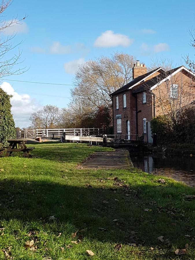 Wrenbury Foxes Field B&B Aston Nantwich المظهر الخارجي الصورة